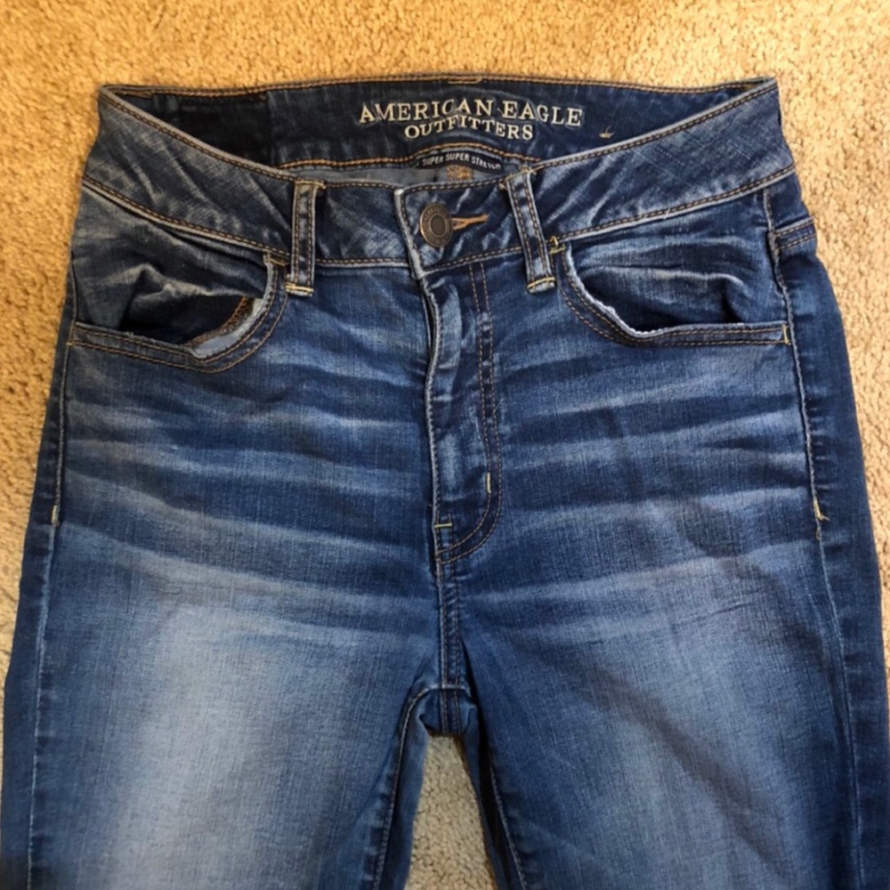 American Eagle high-waisted skinny jeans